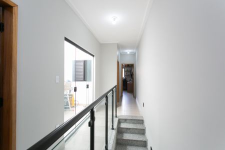 Casa à venda com 117m², 3 quartos e 2 vagasCorredor 
