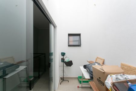Casa à venda com 117m², 3 quartos e 2 vagasJardim de Inverno