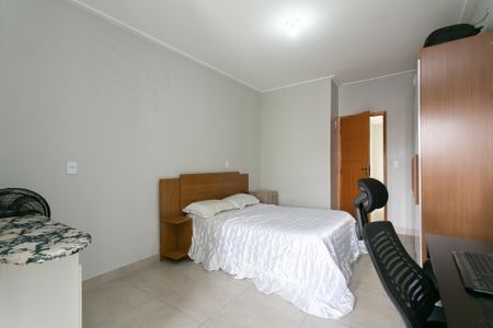 Casa à venda com 117m², 3 quartos e 2 vagasSuíte 