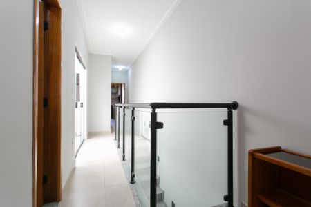Casa à venda com 117m², 3 quartos e 2 vagasCorredor 