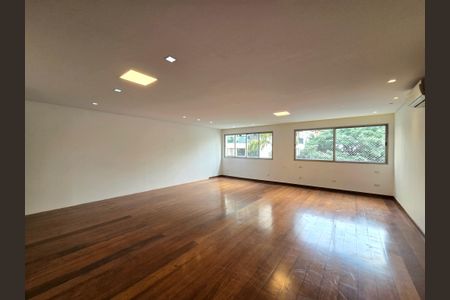 Apartamento para alugar com 121m², 1 quarto e 1 vaga Apartamento para alugar com 121m², 1 quarto e 1 vagaSala