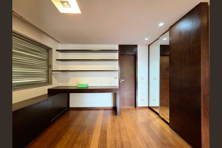 Apartamento para alugar com 121m², 1 quarto e 1 vaga Apartamento para alugar com 121m², 1 quarto e 1 vagaSuíte
