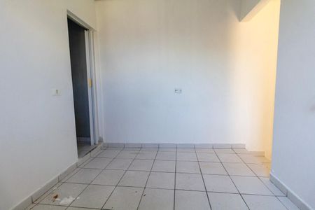 Casa para alugar com 40m², 1 quarto e sem vaga Casa para alugar com 40m², 1 quarto e sem vagaCozinha