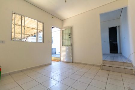 Casa para alugar com 40m², 1 quarto e sem vaga Casa para alugar com 40m², 1 quarto e sem vagaSala