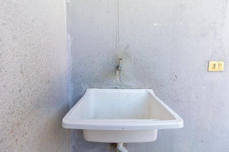 Casa para alugar com 40m², 1 quarto e sem vaga Casa para alugar com 40m², 1 quarto e sem vagaÁrea de Serviço