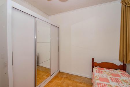Quarto 1 de apartamento à venda com 3 quartos, 112m² em Jardim Lindóia, Porto Alegre
