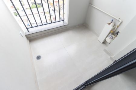 Varanda de kitnet/studio para alugar com 1 quarto, 30m² em Cidade Antônio Estêvão de Carvalho, São Paulo