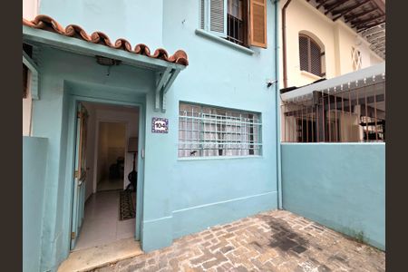 Casa à venda com 120m², 3 quartos e 1 vagaFachada