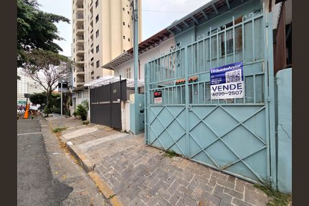 Casa à venda com 120m², 3 quartos e 1 vagaFachada