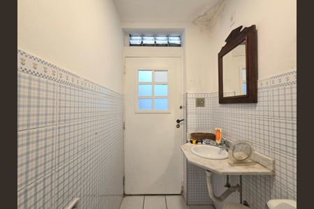 Casa à venda com 120m², 3 quartos e 1 vagaBanheiro 1