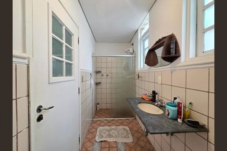 Casa à venda com 120m², 3 quartos e 1 vagaBanheiro 2