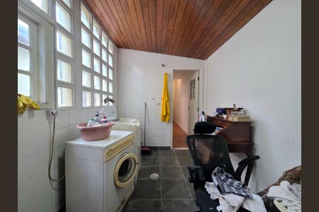 Casa à venda com 120m², 3 quartos e 1 vagaÁrea de Serviço