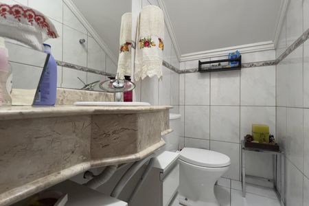 Casa de condomínio à venda com 165m², 2 quartos e sem vaga Casa de condomínio à venda com 165m², 2 quartos e sem vagaLavabo