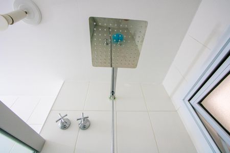 Apartamento à venda com 77m², 3 quartos e 2 vagasBanheiro social