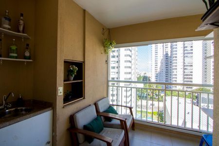 Apartamento à venda com 77m², 3 quartos e 2 vagasVaranda gourmet