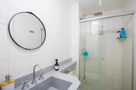 Apartamento à venda com 77m², 3 quartos e 2 vagasBanheiro social