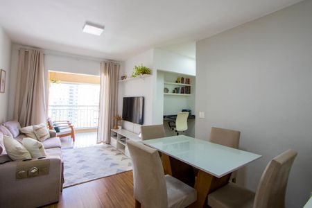Sala de apartamento à venda com 3 quartos, 77m² em Campestre, Santo André