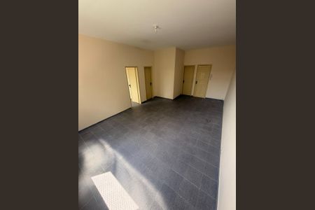 Apartamento à venda com 75m², 2 quartos e sem vagaSala