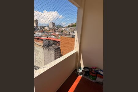 Apartamento à venda com 75m², 2 quartos e sem vagaVista