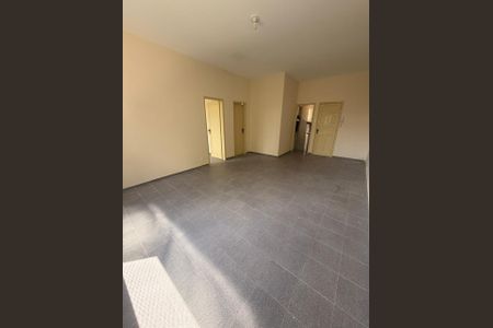 Apartamento à venda com 75m², 2 quartos e sem vagaSala