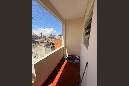 Apartamento à venda com 75m², 2 quartos e sem vagaVaranda