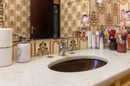 Casa à venda com 265m², 3 quartos e 2 vagasBanheiro Social