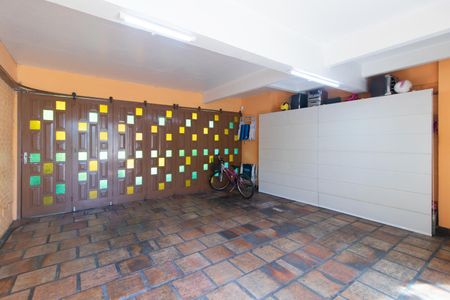 Casa à venda com 265m², 3 quartos e 2 vagasGaragem