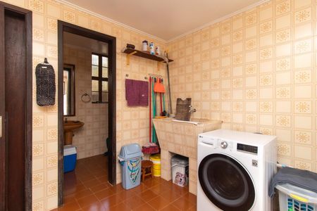 Casa à venda com 265m², 3 quartos e 2 vagasÁrea de Serviço