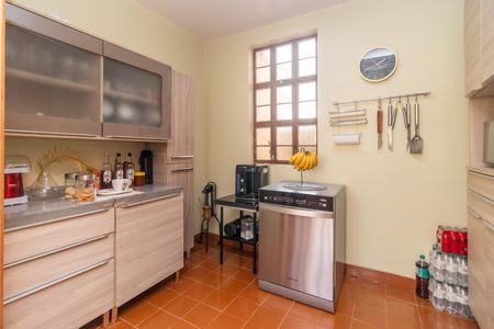 Casa à venda com 265m², 3 quartos e 2 vagasCozinha