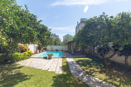 Casa à venda com 265m², 3 quartos e 2 vagasQuintal