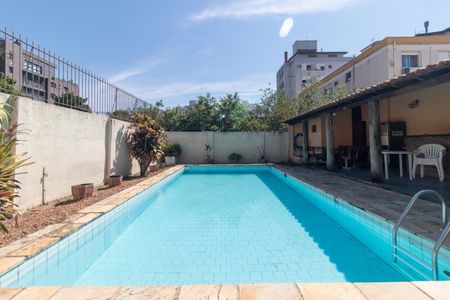 Casa à venda com 265m², 3 quartos e 2 vagasPiscina
