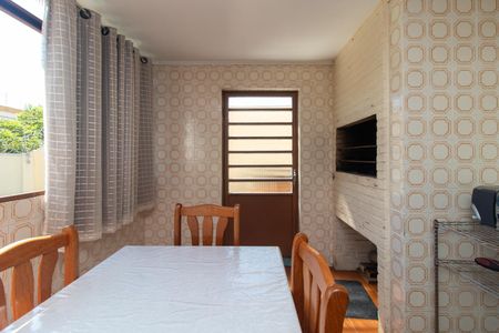 Casa à venda com 265m², 3 quartos e 2 vagasChurrasqueira
