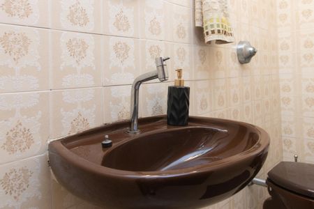 Casa à venda com 265m², 3 quartos e 2 vagasLavabo
