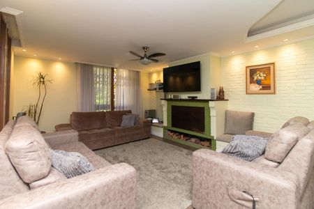 Sala de casa à venda com 3 quartos, 265m² em Cristal, Porto Alegre