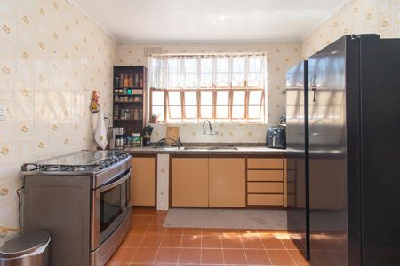 Casa à venda com 265m², 3 quartos e 2 vagasCozinha