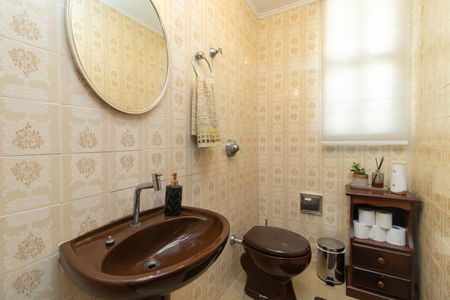 Casa à venda com 265m², 3 quartos e 2 vagasLavabo