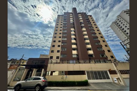 Apartamento à venda com 67m², 2 quartos e 1 vagaFachada do Prédio