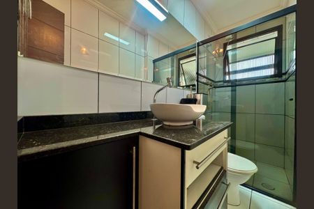 Apartamento à venda com 67m², 2 quartos e 1 vagaBanheiro