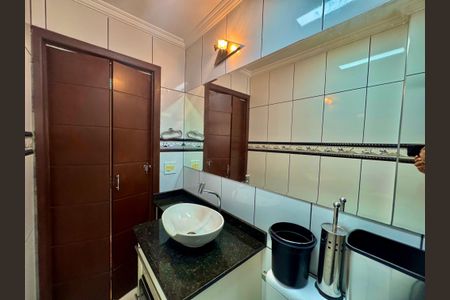 Apartamento à venda com 67m², 2 quartos e 1 vagaBanheiro