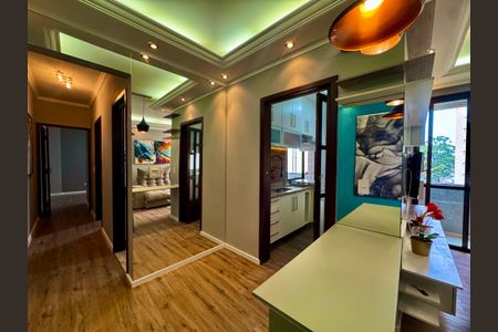 Apartamento à venda com 67m², 2 quartos e 1 vagaSala de Jantar