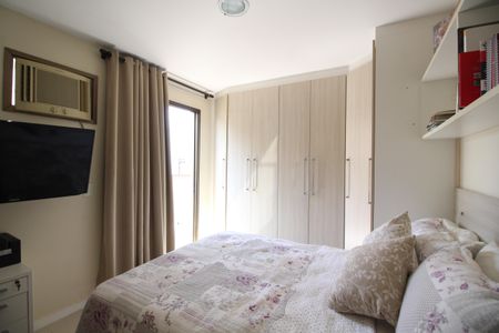 Apartamento à venda com 94m², 3 quartos e 2 vagasQuarto 2