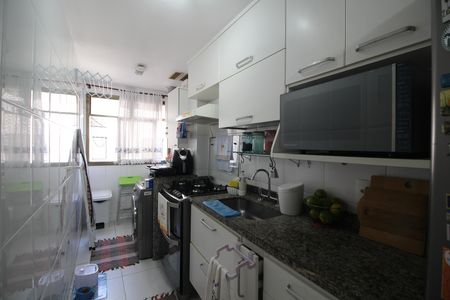 Apartamento à venda com 94m², 3 quartos e 2 vagasCozinha