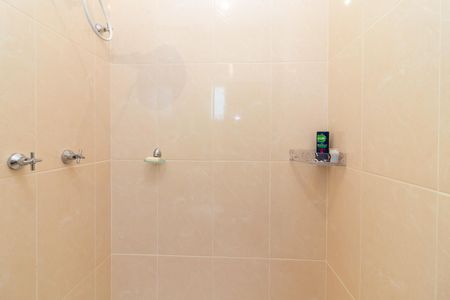 Casa de condomínio à venda com 67m², 2 quartos e 1 vagaBanheiro da Suíte 2