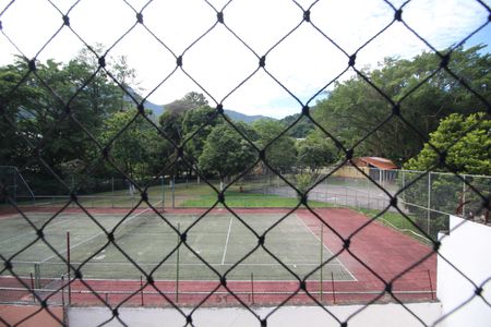 Casa de condomínio à venda com 300m², 4 quartos e 2 vagasQuarto 3 - Vista