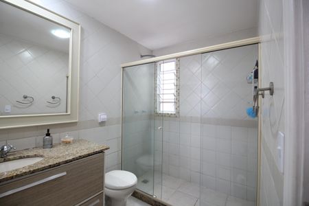 Casa de condomínio à venda com 300m², 4 quartos e 2 vagasQuarto 4 - Suíte