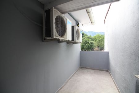 Casa de condomínio à venda com 300m², 4 quartos e 2 vagasQuarto 2