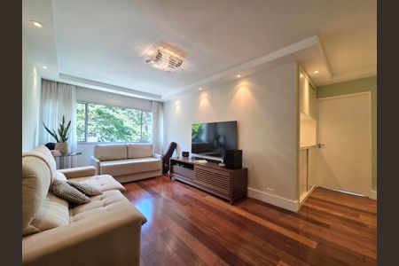 Apartamento à venda com 112m², 3 quartos e 1 vaga Apartamento à venda com 112m², 3 quartos e 1 vagaSala