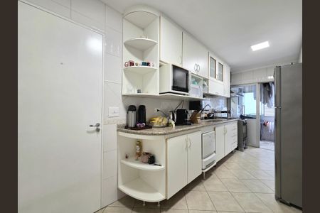 Apartamento à venda com 112m², 3 quartos e 1 vaga Apartamento à venda com 112m², 3 quartos e 1 vagaCozinha