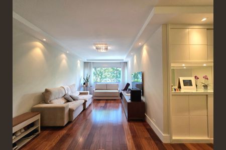 Apartamento à venda com 112m², 3 quartos e 1 vaga Apartamento à venda com 112m², 3 quartos e 1 vagaSala