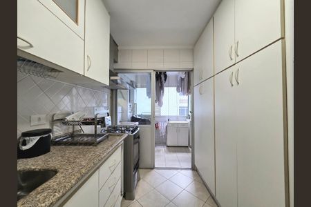 Apartamento à venda com 112m², 3 quartos e 1 vaga Apartamento à venda com 112m², 3 quartos e 1 vagaCozinha